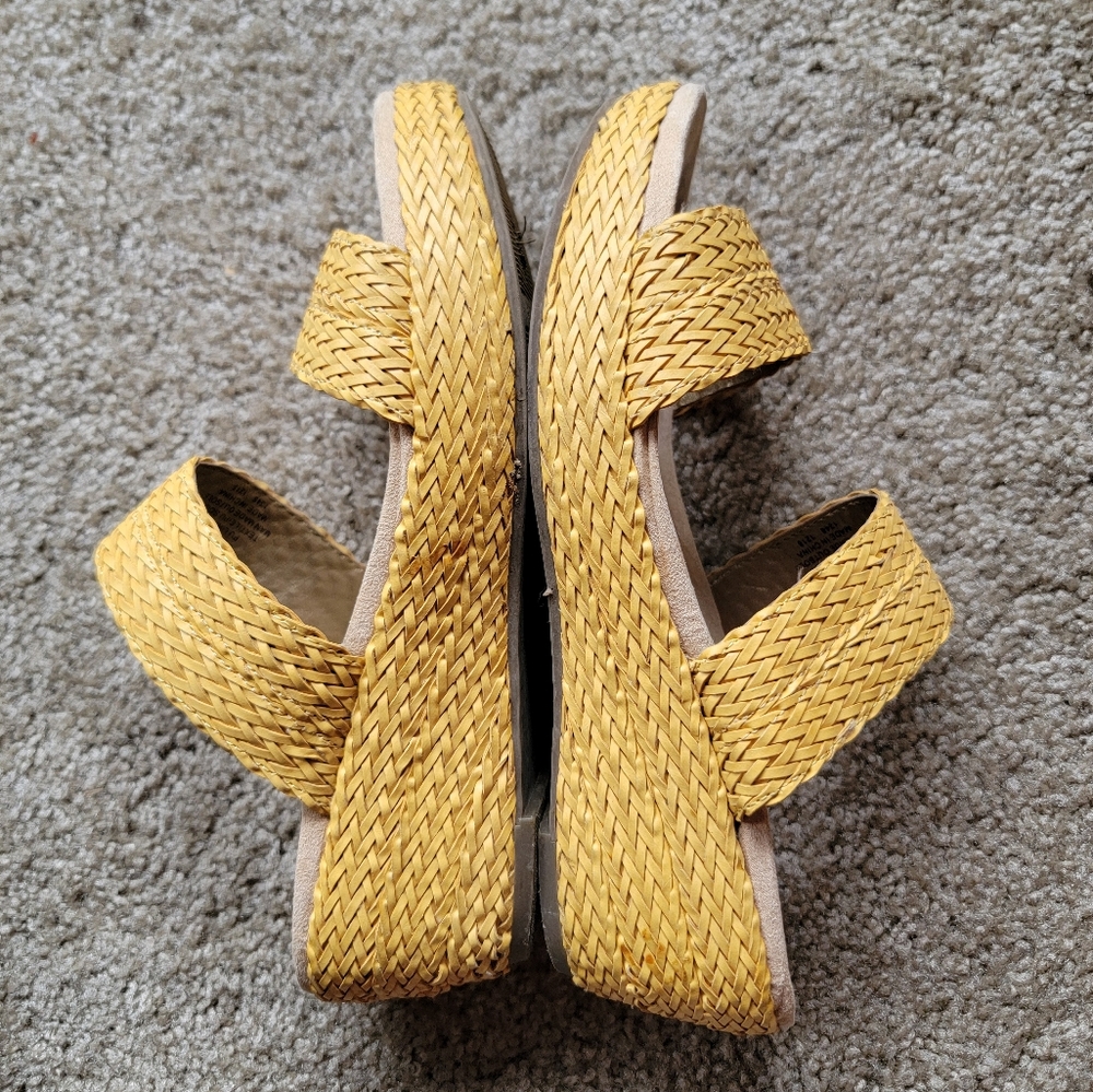 Anne Klein Yellow Wedge Sandals - Picture 4 of 6